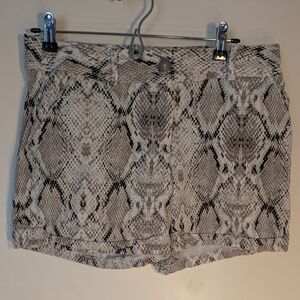 Apt. 9 Beige and Black Patterned Shorts